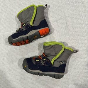 Keen Kids' Green and Navy Snow Boots
